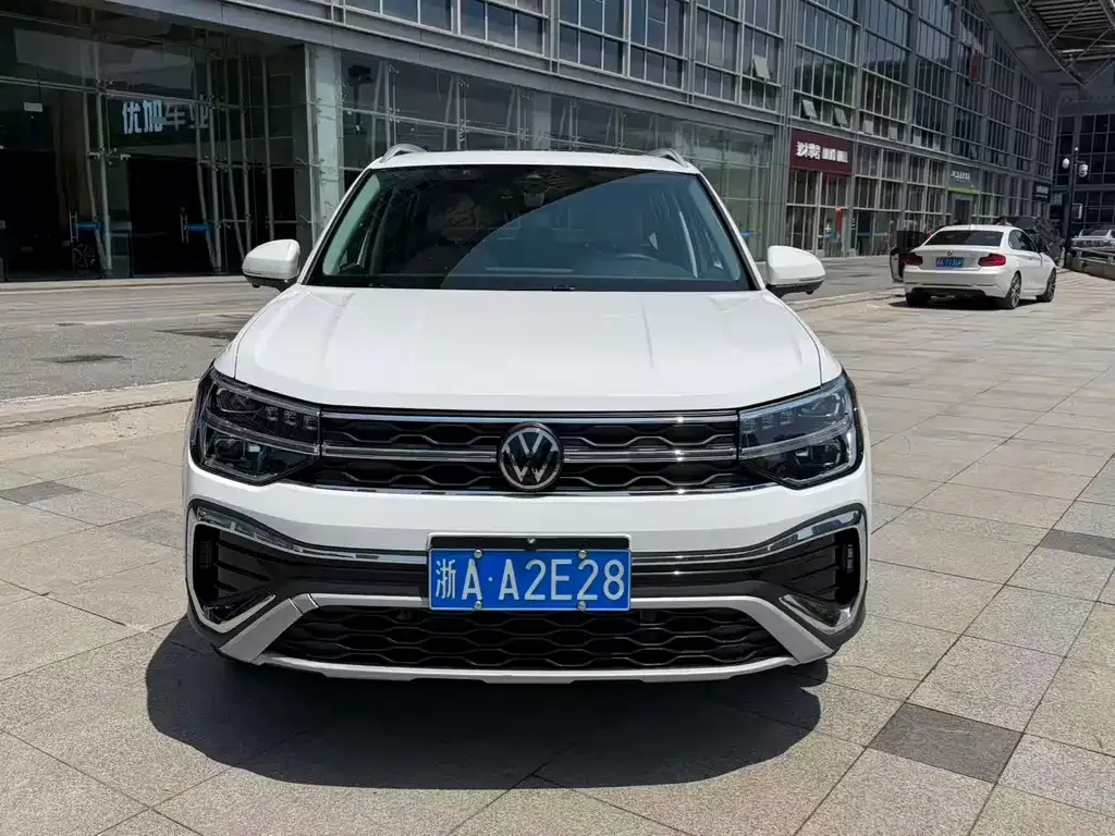 Volkswagen Tharu — фото 8