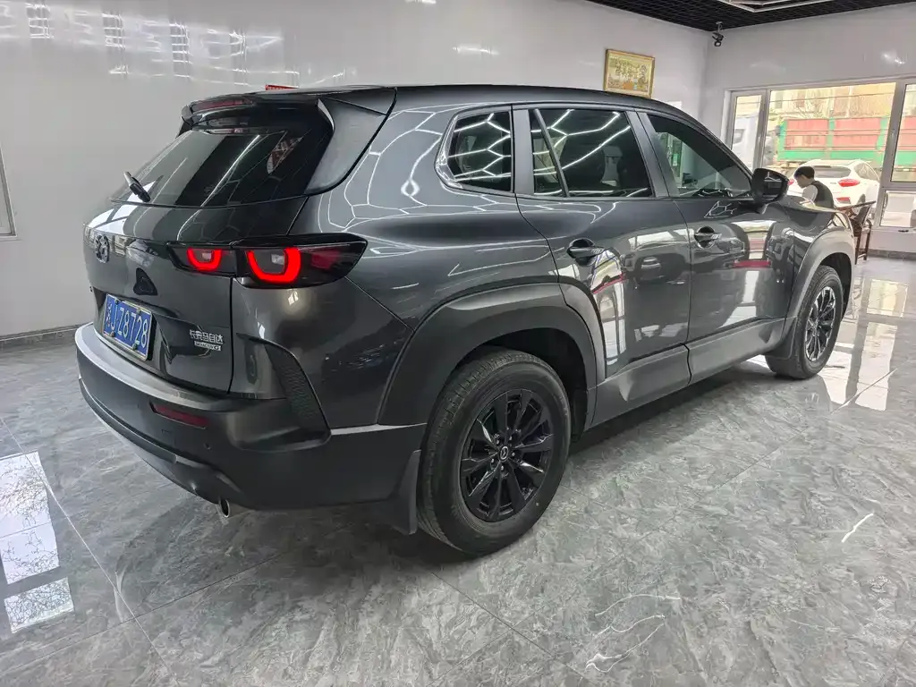 Mazda CX-50 2023 из CN, фото 4