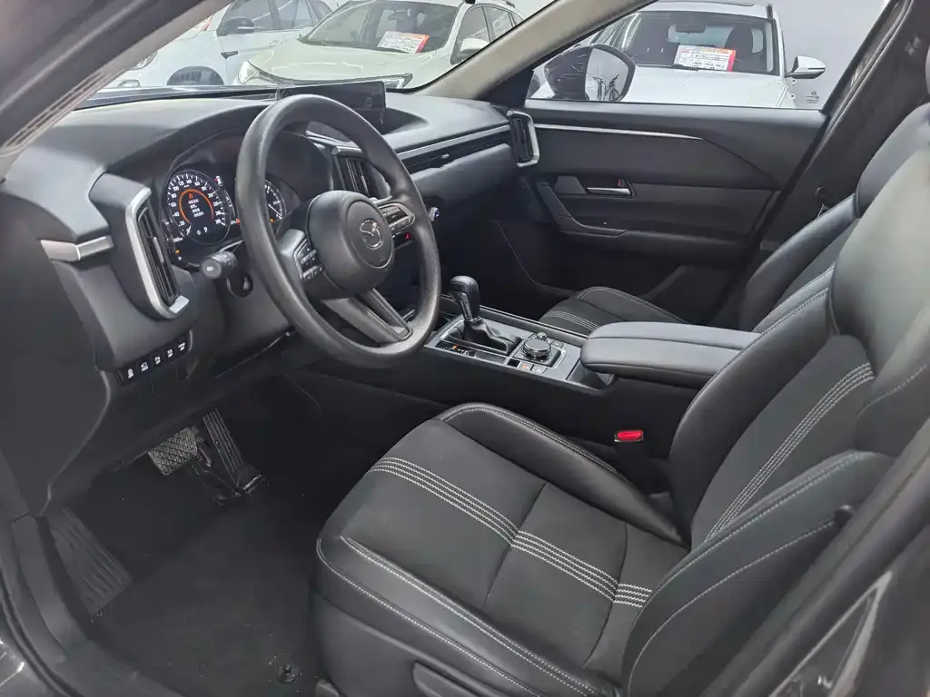 Mazda CX-50 2023 из CN, фото 3