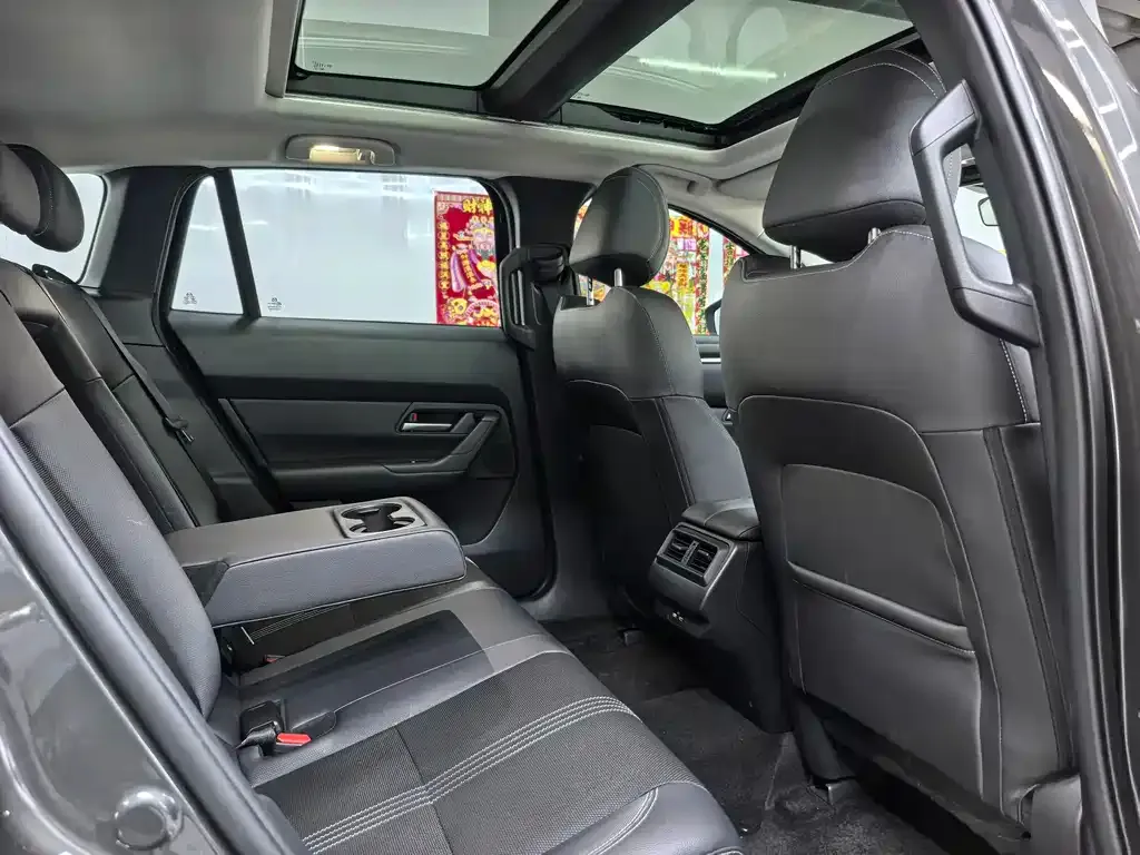 Mazda CX-50 2023 из CN, фото 10