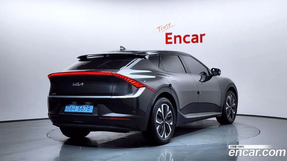 Kia EV6 — фото 3
