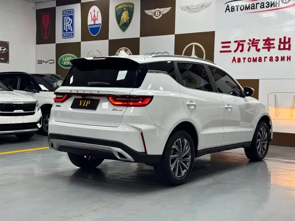 Geely Vision X6 — фото 7
