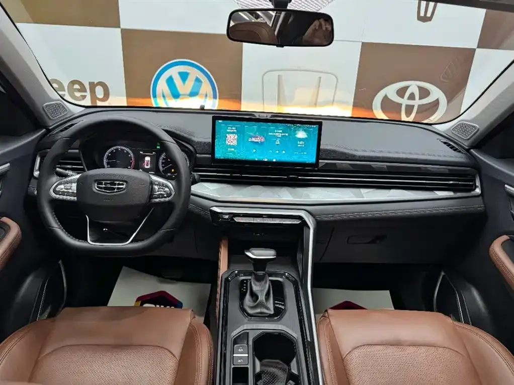 Geely Vision X6 — фото 10