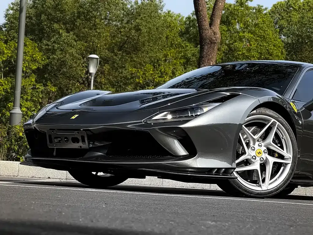 Ferrari F8 — фото 6