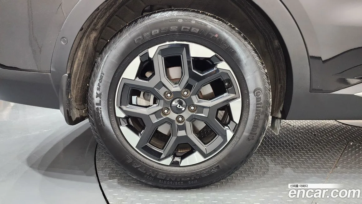 Kia Sorento — фото 5