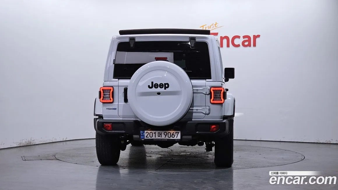 Jeep Wrangler 2021 из KR, фото 5