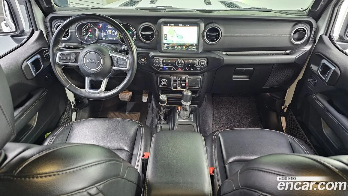 Jeep Wrangler 2021 из KR, фото 4