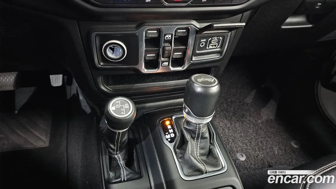 Jeep Wrangler 2021 из KR, фото 9
