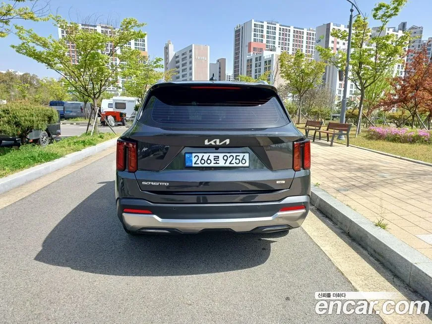 Kia Sorento — фото 5