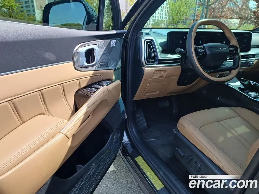 Kia Sorento — фото 6