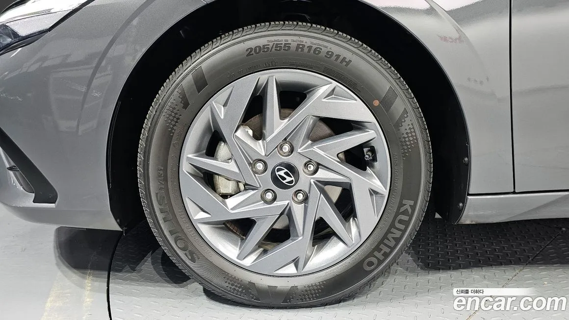 Hyundai AVANTE — фото 9