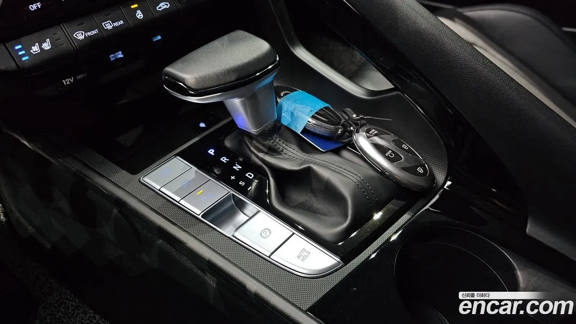 Hyundai AVANTE — фото 3