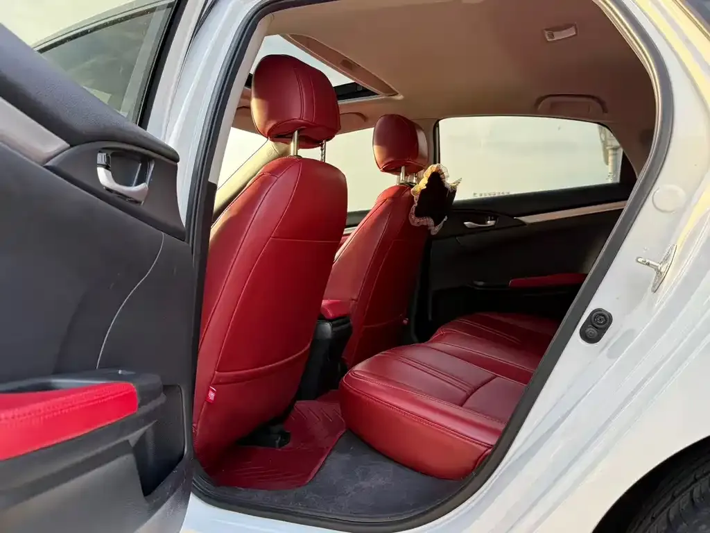 Honda Civic — фото 4
