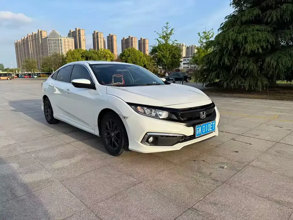 Honda Civic — фото 9