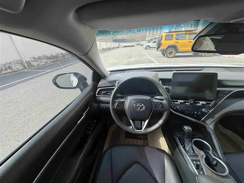 Toyota Camry 2022 из CN, фото 4