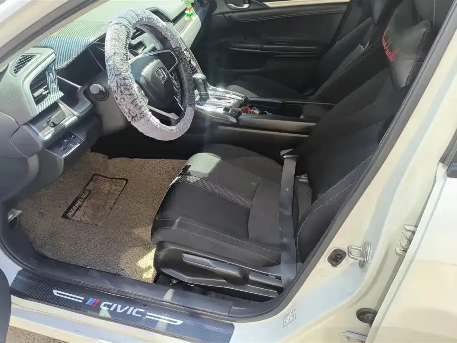 Honda Civic — фото 5