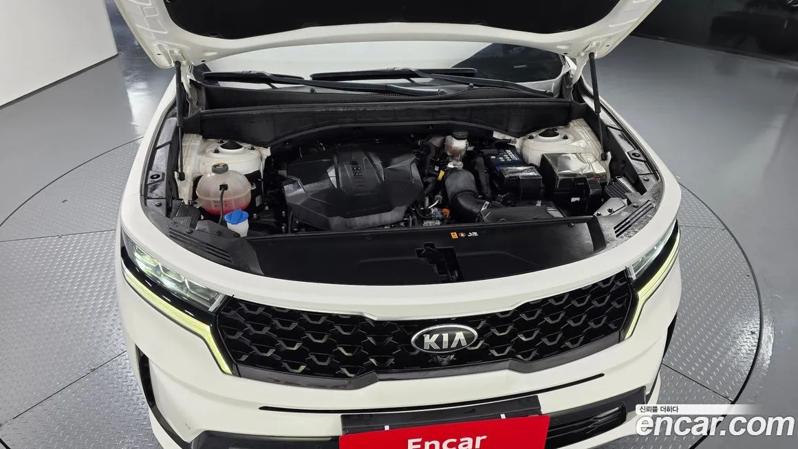 Kia Sorento — фото 10