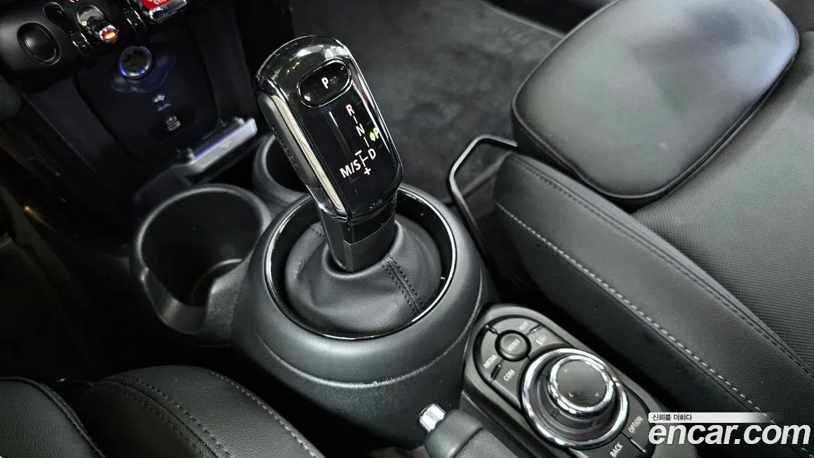 Mini Cooper 2023 из KR, фото 8