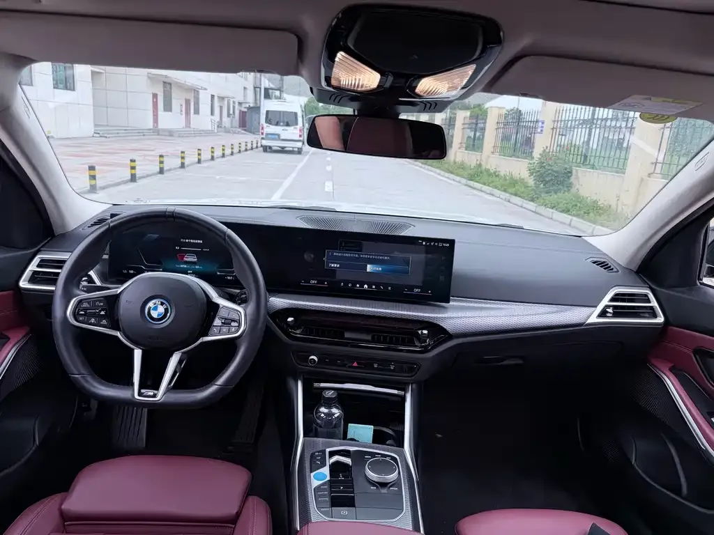 BMW i3 — фото 8