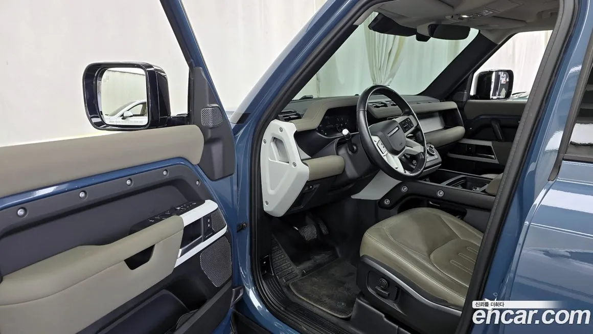Land Rover Defender 2022 из KR, фото 8
