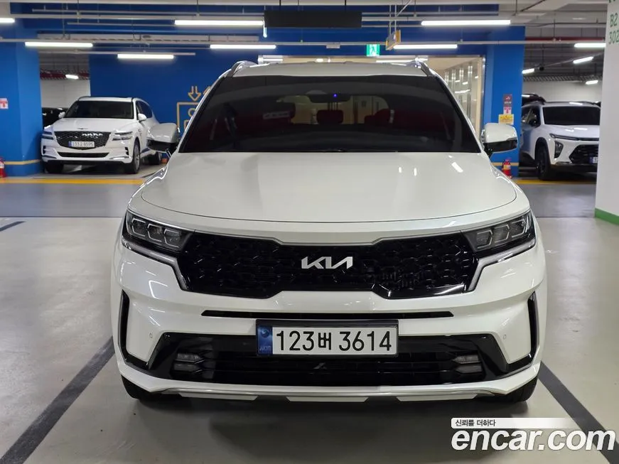 Kia Sorento — фото 5