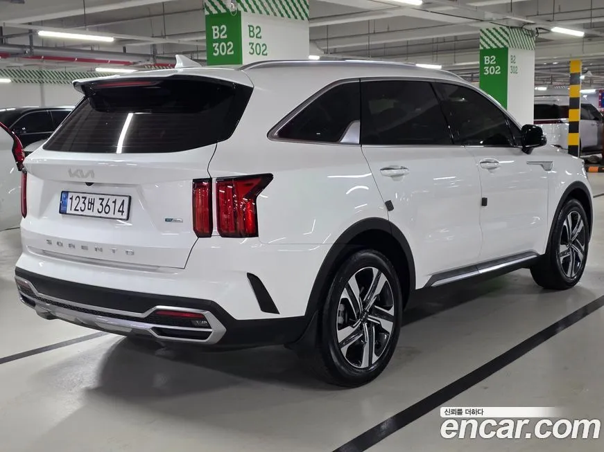 Kia Sorento — фото 8