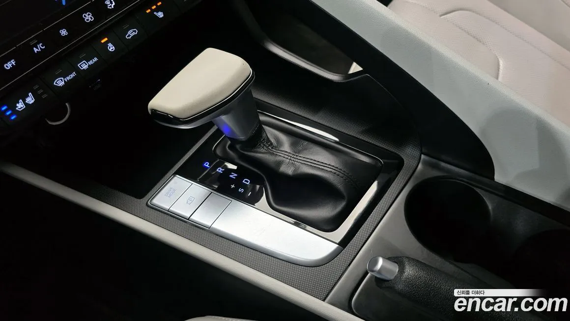 Hyundai AVANTE — фото 7