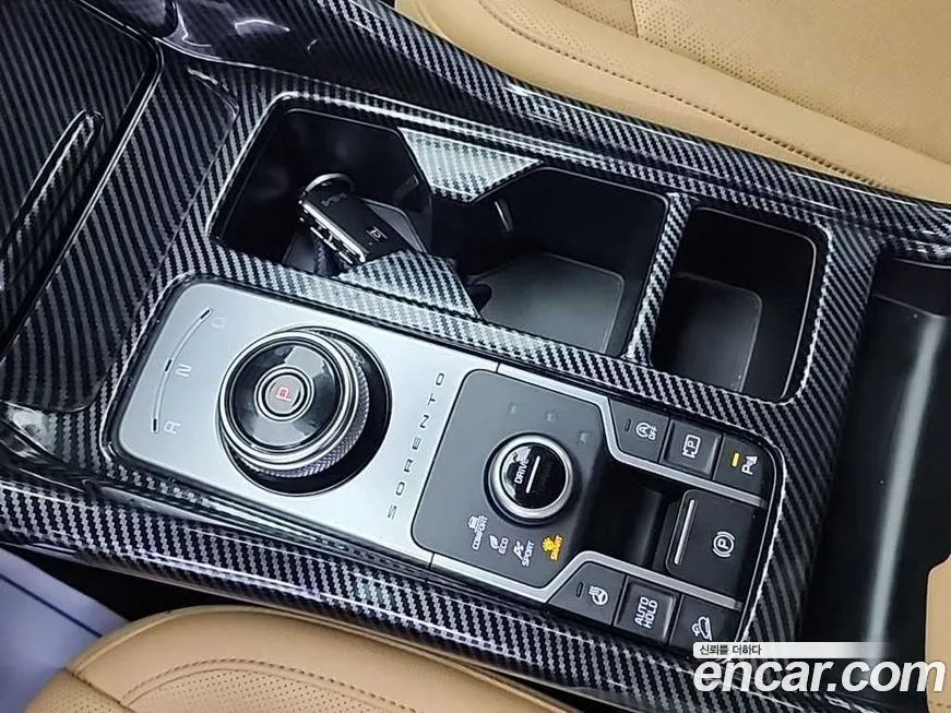 Kia Sorento — фото 6