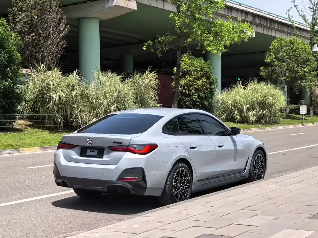 BMW i4 2024 из CN, фото 7
