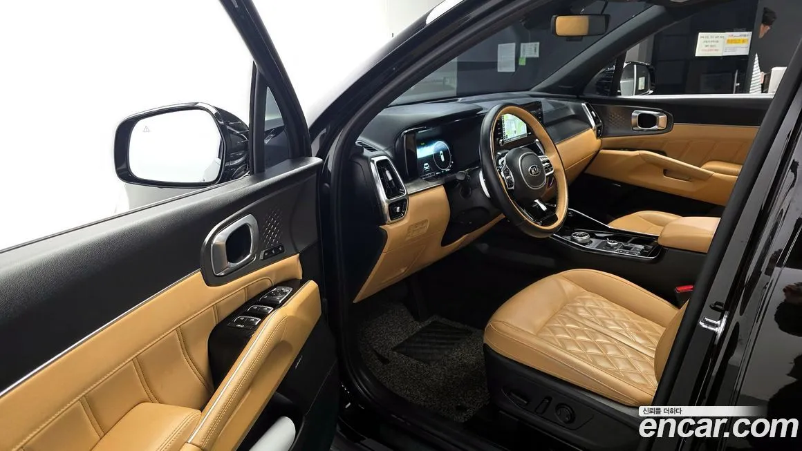 Kia Sorento — фото 7