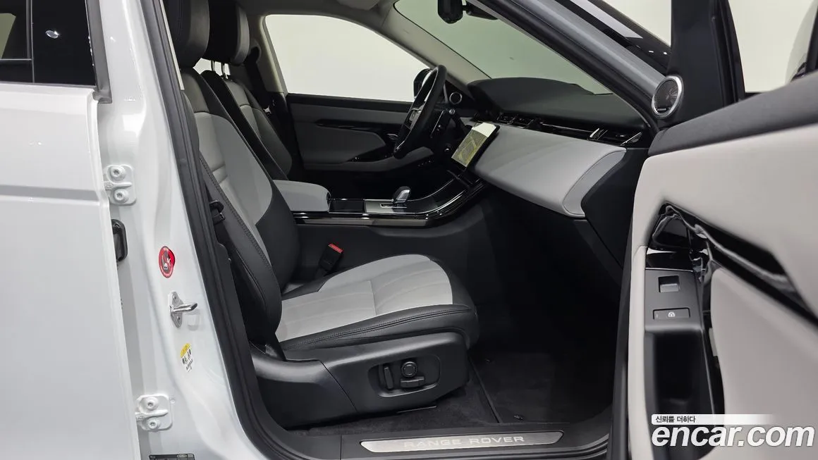 Land Rover Range Rover Evoque 2025 из KR, фото 4