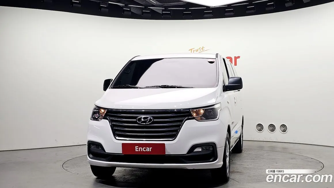 Hyundai Starex 2021 из KR, фото 3