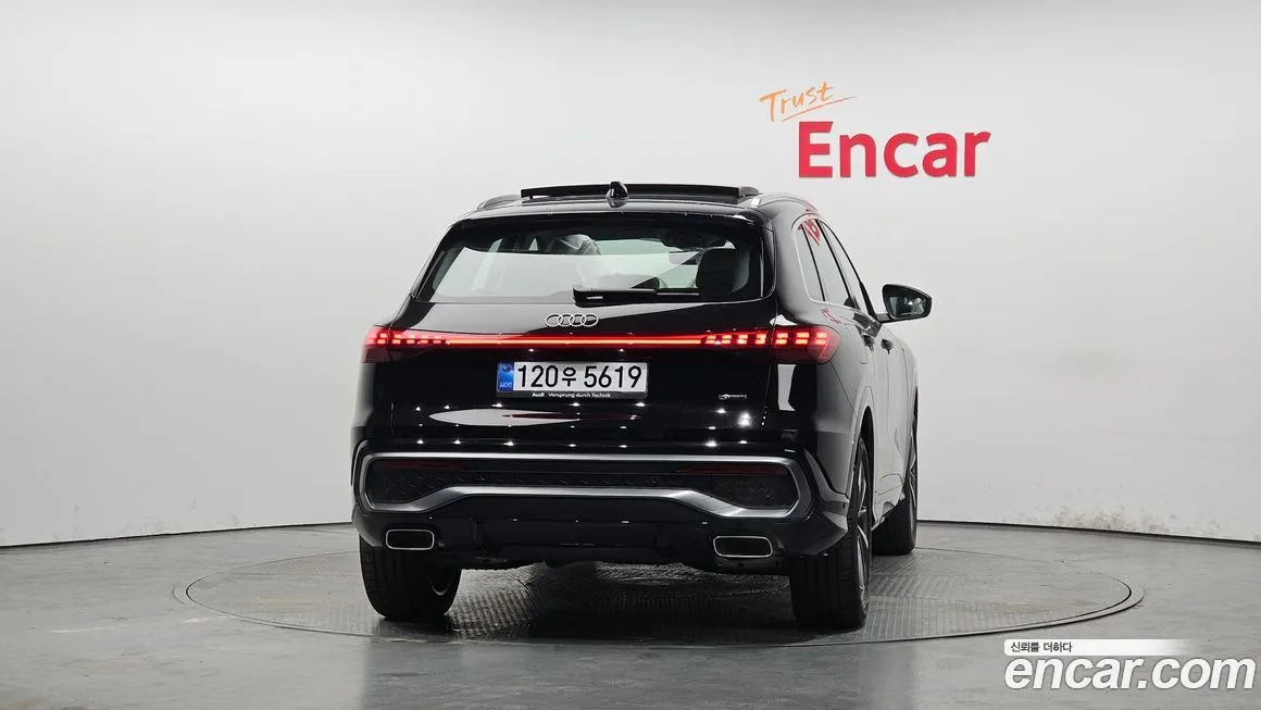 Audi Q5 2025 из KR, фото 6