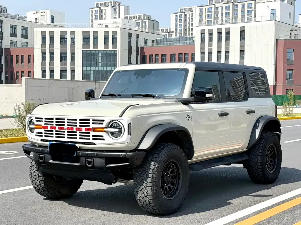 Ford Bronco — фото 5