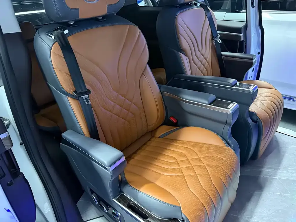 GAC Motor Trumpchi M8 2024 из CN, фото 4