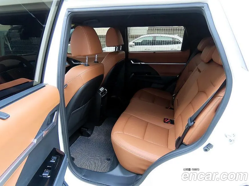 KG Mobility (Ssangyong) Torres 2024 из KR, фото 10