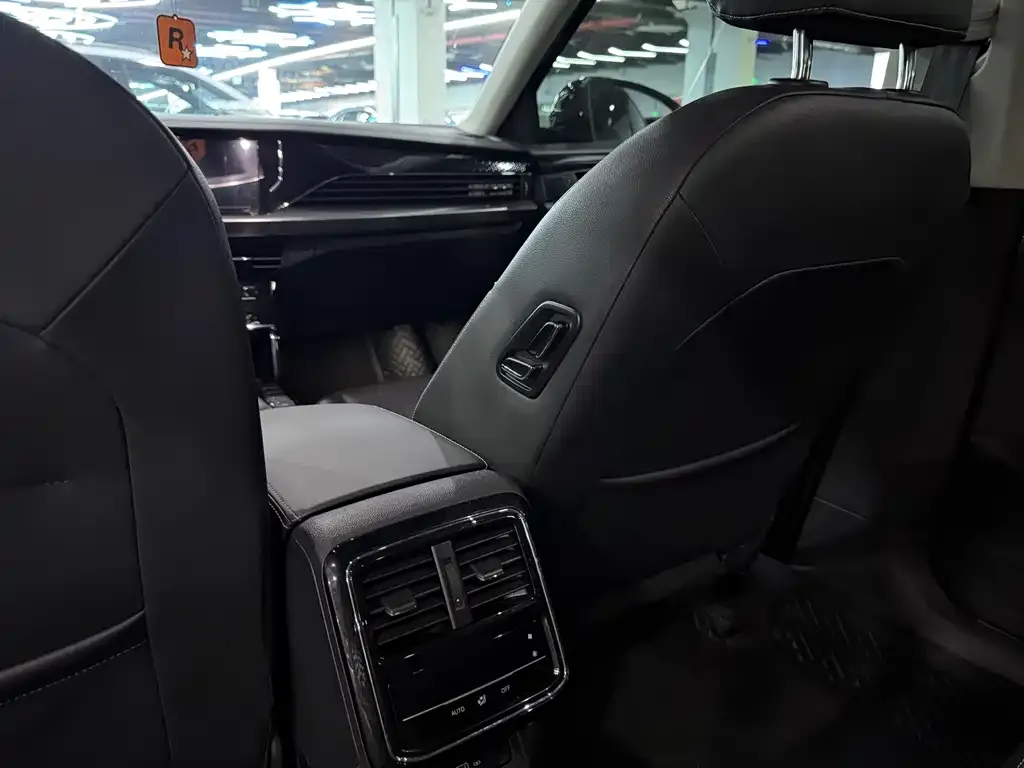 Volkswagen Passat — фото 3