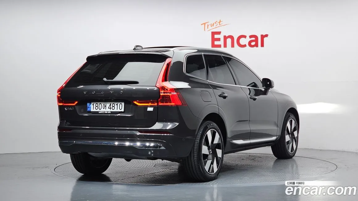 Volvo XC60 2024 из KR, фото 7