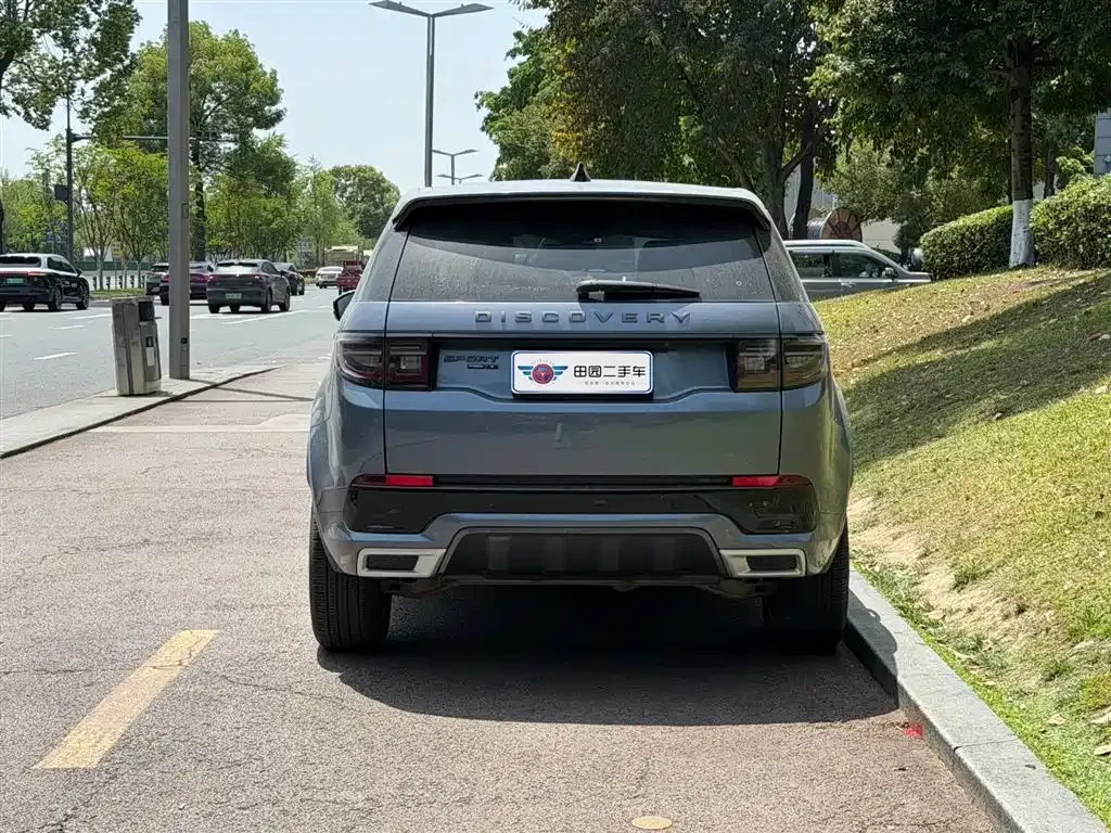 Land Rover Discovery Sport — фото 10