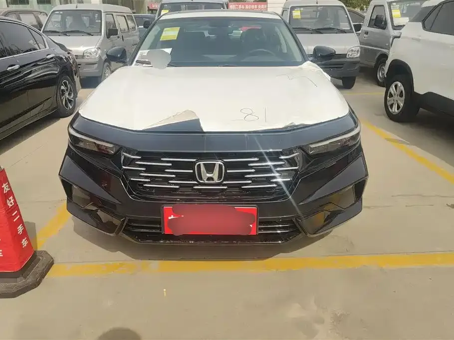 Honda Accord — фото 9