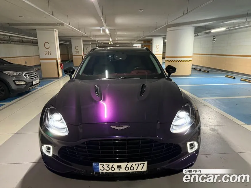 Aston Martin DBX 2022 из KR, фото 2
