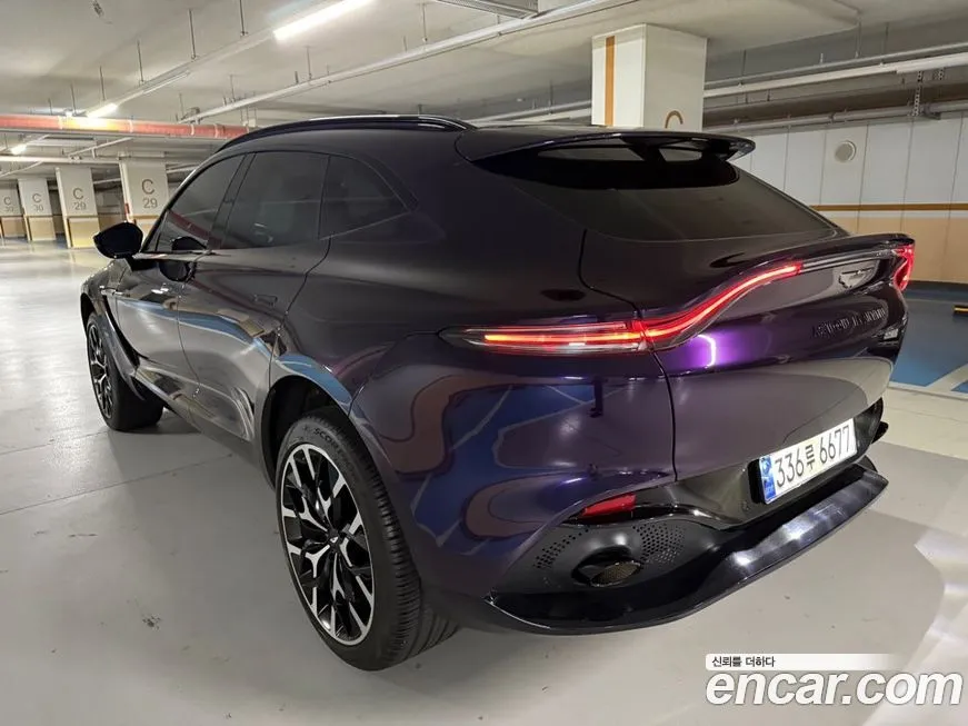 Aston Martin DBX 2022 из KR, фото 8