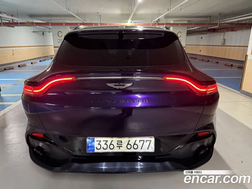 Aston Martin DBX 2022 из KR, фото 10