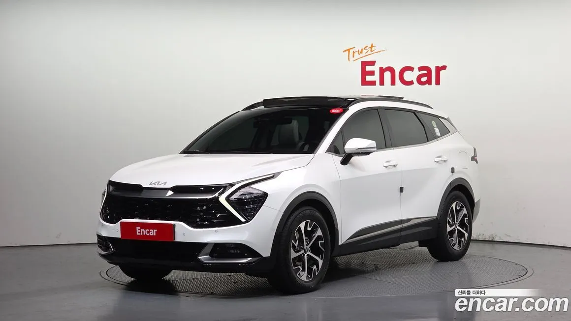Kia Sportage — фото 1
