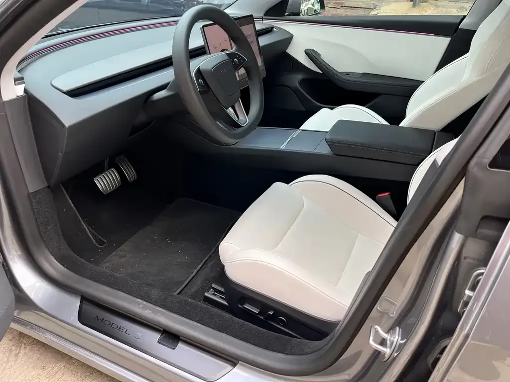 Tesla Model 3 — фото 5