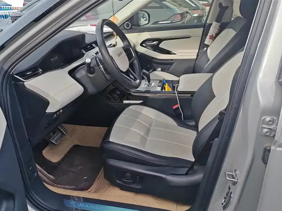 Land Rover Evoque — фото 8