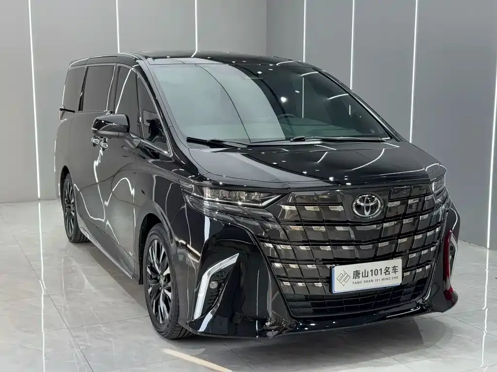 Toyota Alphard — фото 5