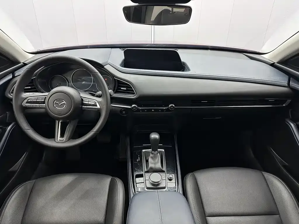 Mazda CX-30 — фото 6