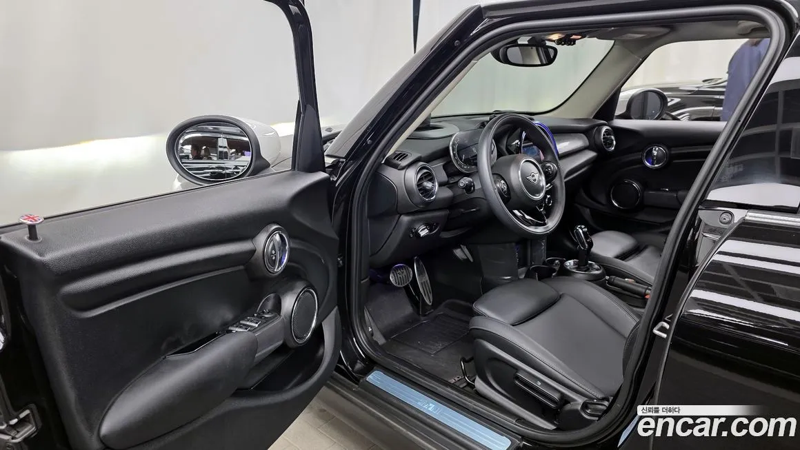 Mini Cooper 2021 из KR, фото 7