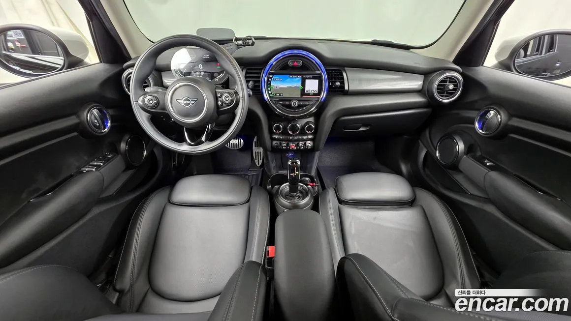 Mini Cooper 2021 из KR, фото 8